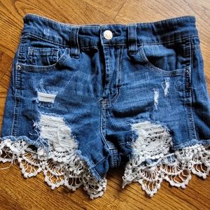 Juniors shorts size 5